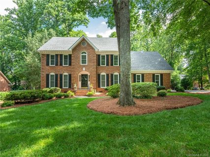 301 Benton Woods Drive sold home in Benton Woods, Matthews, NC