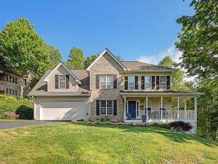 34 Fox Ridge Drive sold home in Fox Ridge, Fletcher, NC