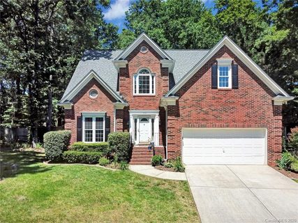 416 Shrewsbury Lane