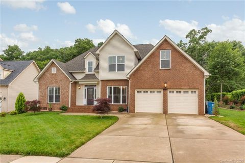 8504 Castle Cliff Drive