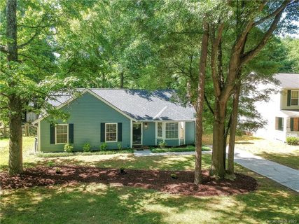 7100 Markway Drive sold home in Chestnut Ridge, Charlotte, NC