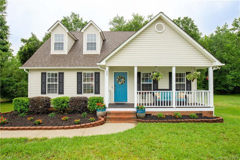 555 Menzies Drive sold home in Highland Creek, Rock Hill, SC
