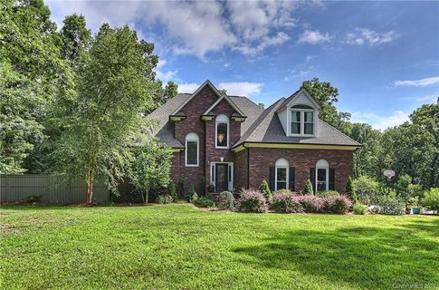 121 Windsor Greene Drive sold home in Windsor Greene, Monroe, NC