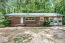 2125 Fallsdale Drive sold home in Gastonia, SC