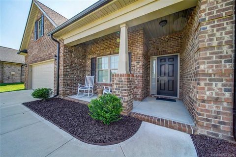 5404 Roberta Meadows Court