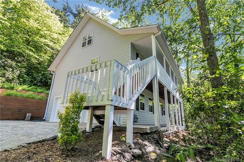 46 Surrey Run sold home in Hidden Valley Farms, Asheville, NC