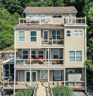989 Lake Club Drive sold home in Lakeview Pointe, Nebo, NC