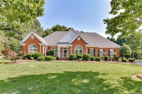 1608 Cobblestone Parkway