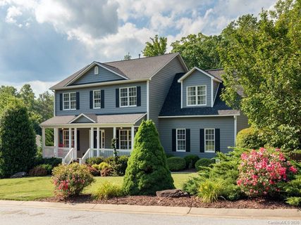 7 Whitleigh Court sold home in White Oak Grove, Arden, NC