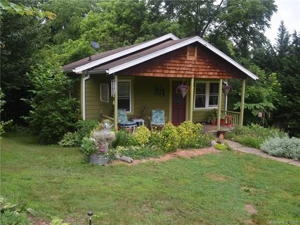 31 Cherokee Road