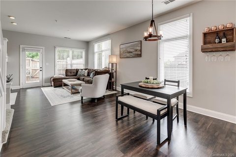 1005 Park West Drive sold home in Park West, Charlotte, NC