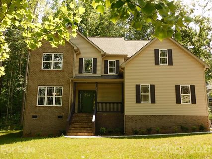 1845 Rain Forest Drive