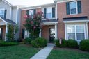 8049 Stoneham Court sold home in Matthews, SC