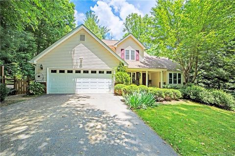38 Weston Heights Drive sold home in Weston Heights, Asheville, NC