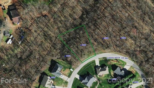 1790 Pipers Ridge Circle sold lot in Pipers Ridge, Conover, NC