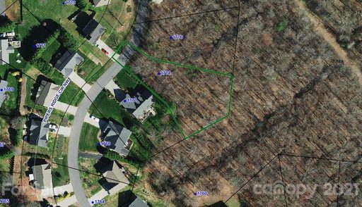 1774 Pipers Ridge Circle sold lot in Pipers Ridge, Conover, NC