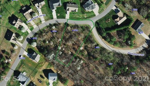 1720 Pipers Ridge Circle sold lot in Pipers Ridge, Conover, NC
