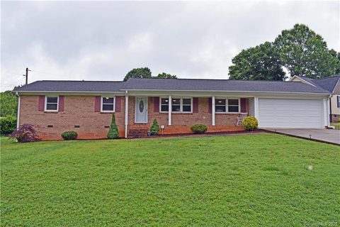 218 Rock Creek Drive