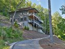 226 Overlook Point Road sold home in Hendersonville, SC