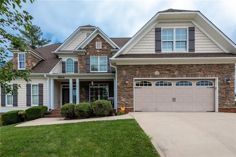 4826 Morning Glow Lane