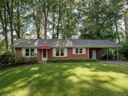 34 Azalea Road 31