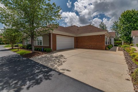 3209 Abbey Walk Lane sold townhome in St Andrews, Matthews, NC