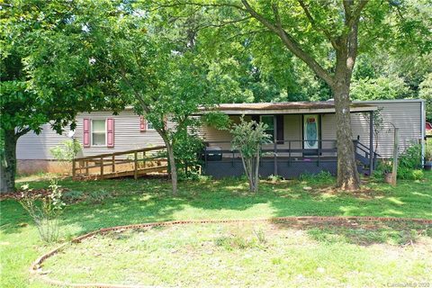 120 Cove View Drive sold home in Cove View Park, Mooresville, NC