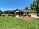 1302 Briarcliff Road sold home in Shelby, SC
