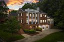 8623 Tullamore Park Circle sold home in Charlotte, SC
