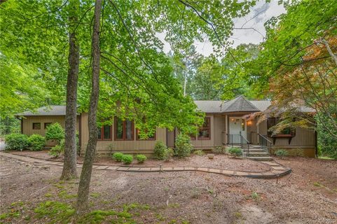 Previously sold for $291,500