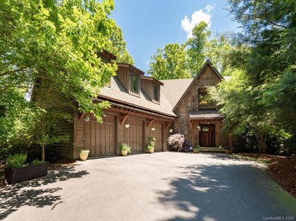 38 Drovers Lane sold home in Drovers Road Preserve, Fairview, NC