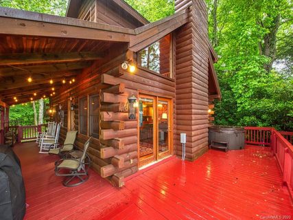 186 Chickadee Lane