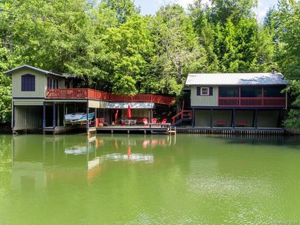 563 Mondamin Road sold home in Lake Summit, Zirconia, NC