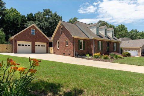 4613 Amberside Drive sold home in Channing Park, Rock Hill, SC