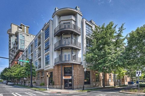 Previously sold for $199,000