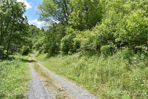 Land Off Wayward Cove 21,22,23,24,25,26,28 sold land listing in Fines Creek Cove, Clyde, NC