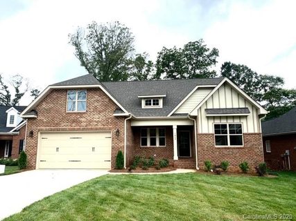 7853 Ballentrae Place