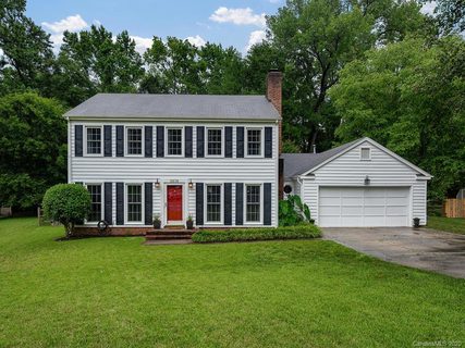 8838 Leipzig Drive