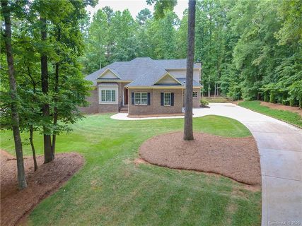 1086 Bent Branch Circle sold home in Crooked Creek, China Grove, NC