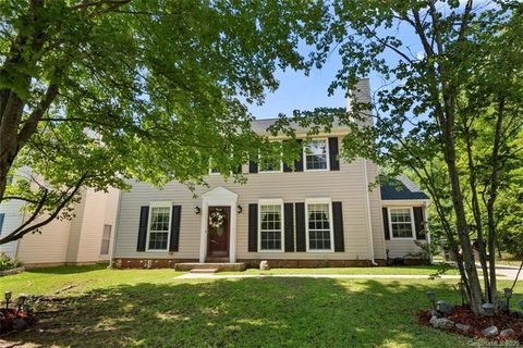 1699 Riverdale Drive