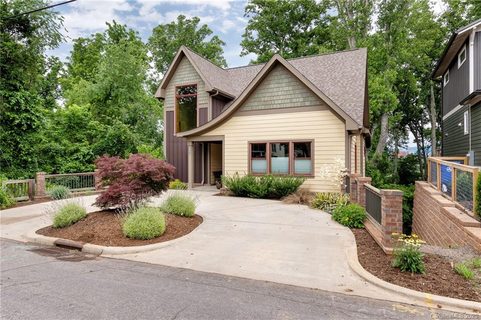 150 Riverview Drive sold home in Riverview, Asheville, NC