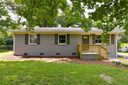 925 Tanglewood Drive sold home in Gastonia, SC