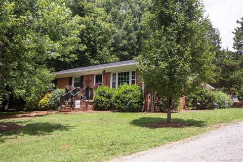 3658 Patricia Drive sold home in Crestview, Concord, NC