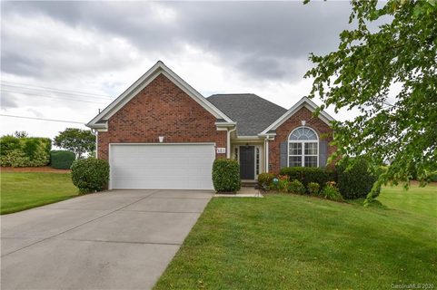 121 W Vista View Place sold home in The Villages at Isle of Pines, Mooresville, NC