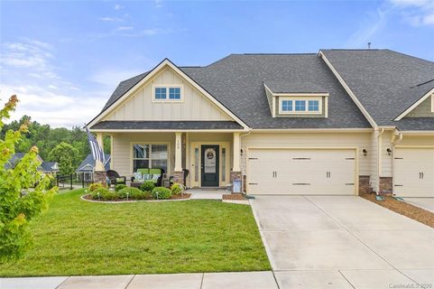 Previously sold for $265,500