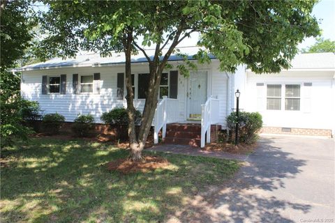 301 Eastway Avenue