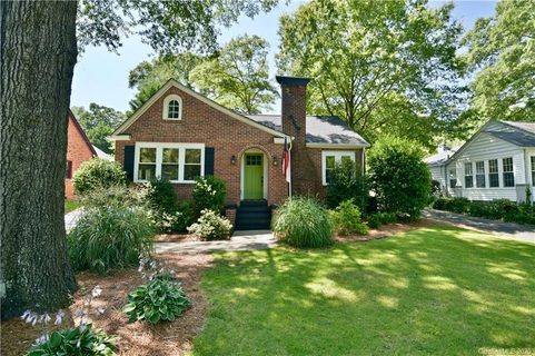 1305 Jackson Road