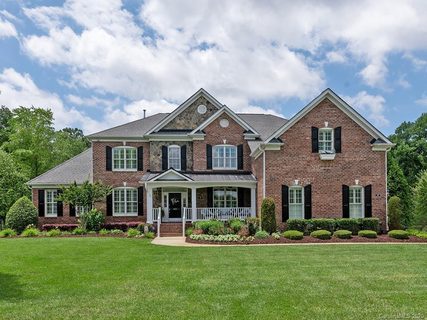 425 Running Horse Lane