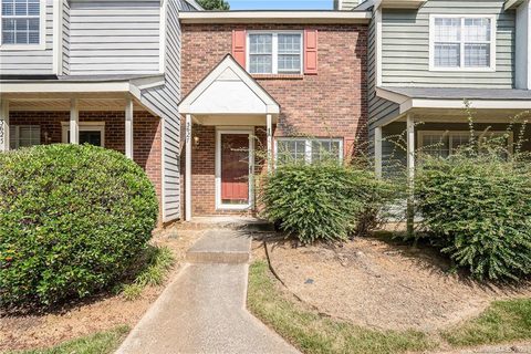 3627 Huyton Court sold townhome in Heathrow On Harris, Charlotte, NC