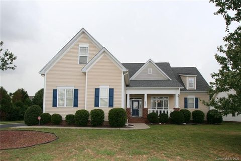 8807 Castle Cliff Drive